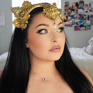 Roya Khod